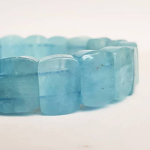 Load image into Gallery viewer, Aquamarine Handrow