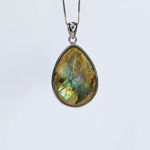 Pendant - Labradorite Pear