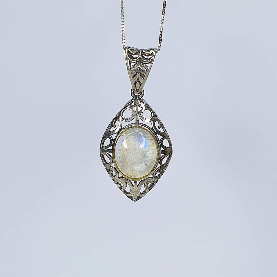 Pendant - Moonstone Oval Triangle